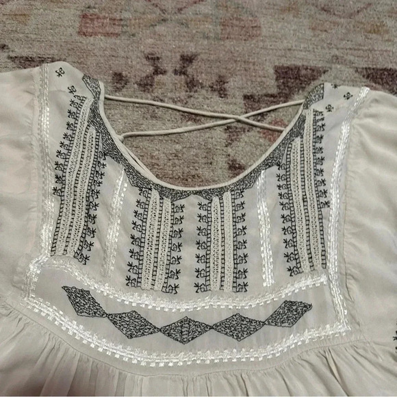 Free People Wild One Embroidered Top in Ivory size XS - Picture 7 of 16
